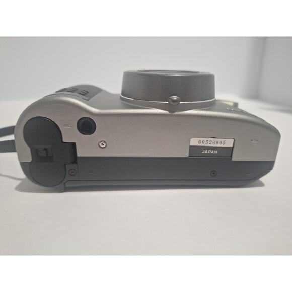 Minolta Freedom Zoom 140EX 35mm Film Camera – Tested Working - Excellent! - Picture 5 of 8